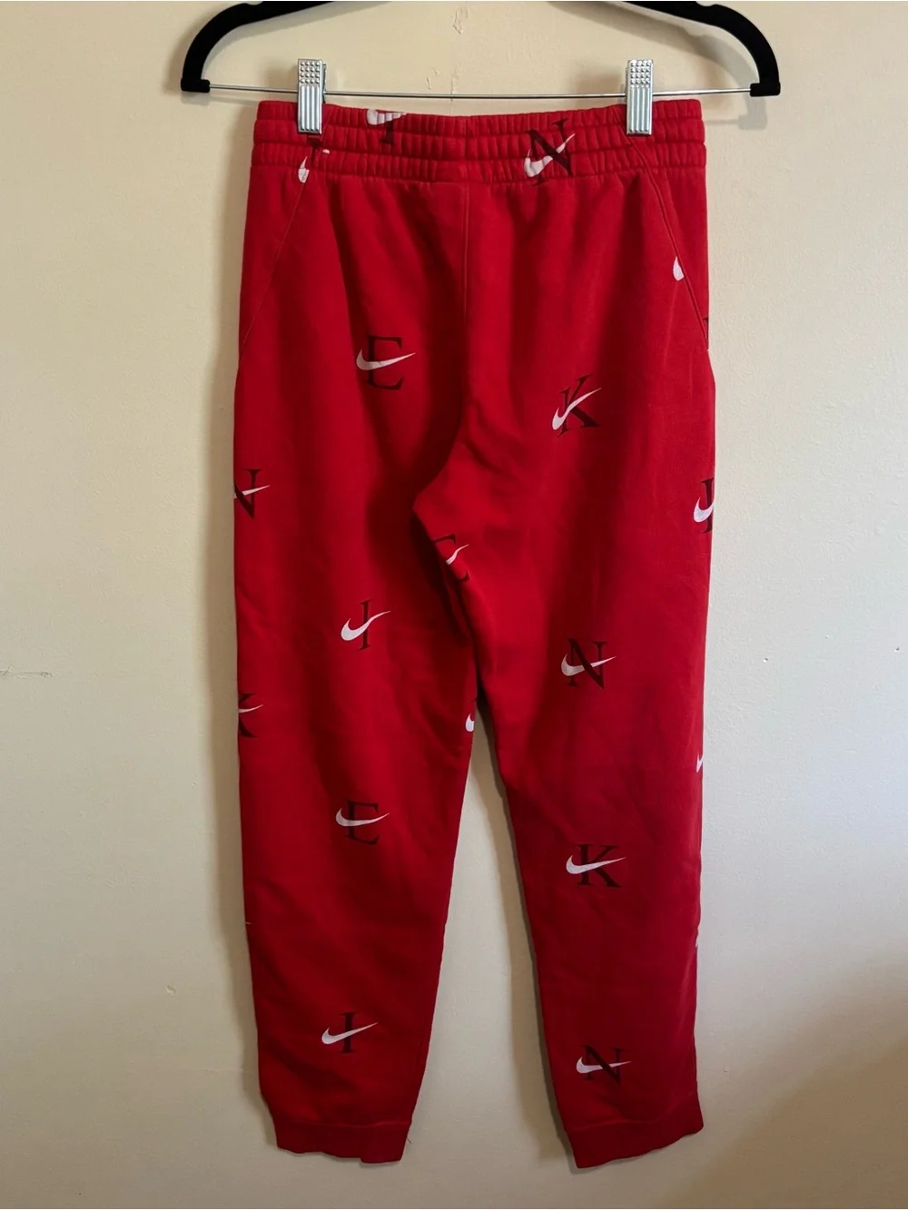 Nike Youth Red Fleece All Over Swoosh Print Jogger Sweatpants Size L